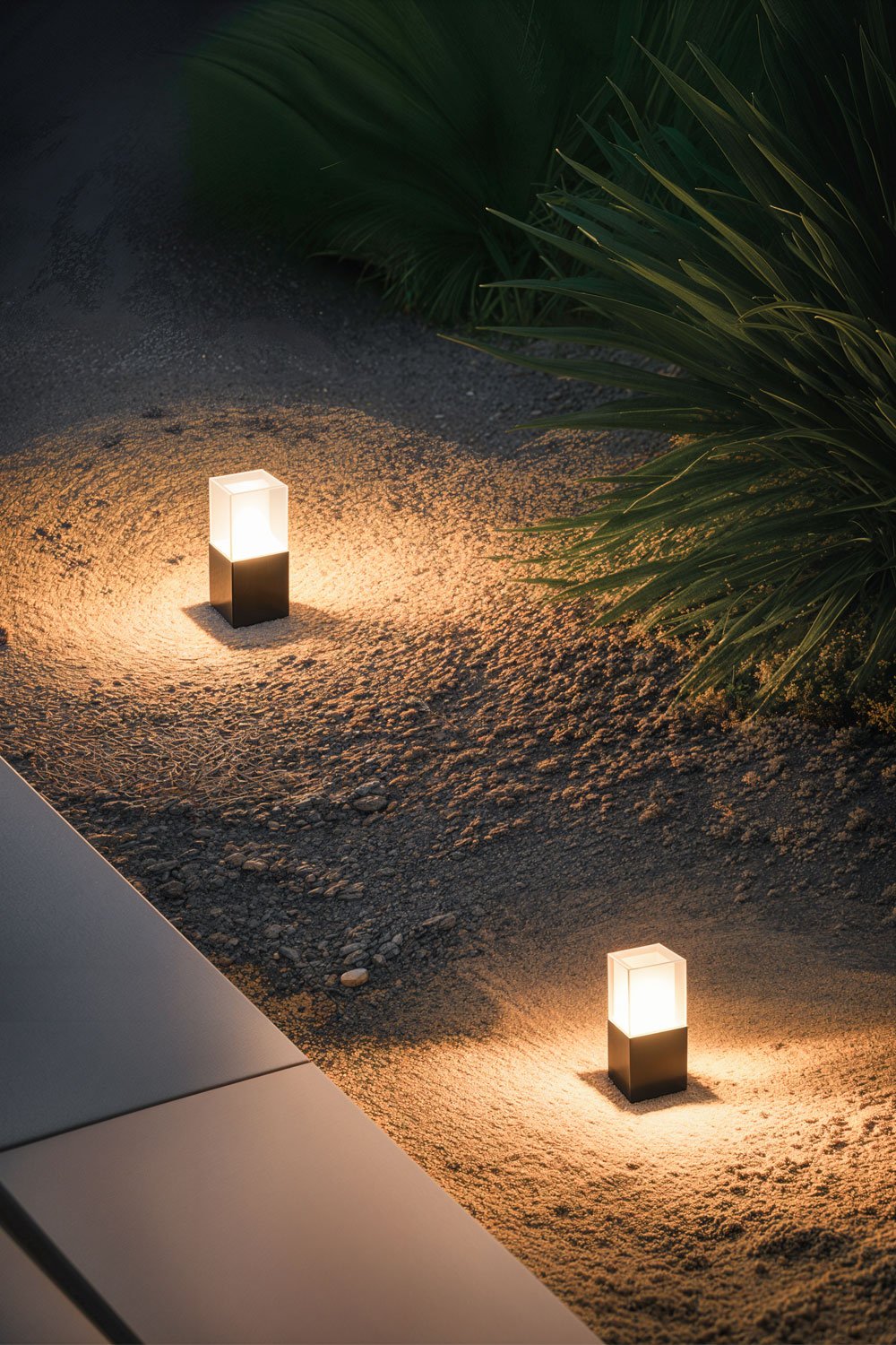 Torevi Aluminum Outdoor LED Beacon, gallery image 1