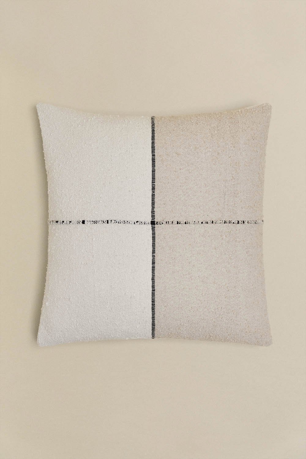 Square cotton cushion (45x45 cm) Louisa Design, gallery image 2