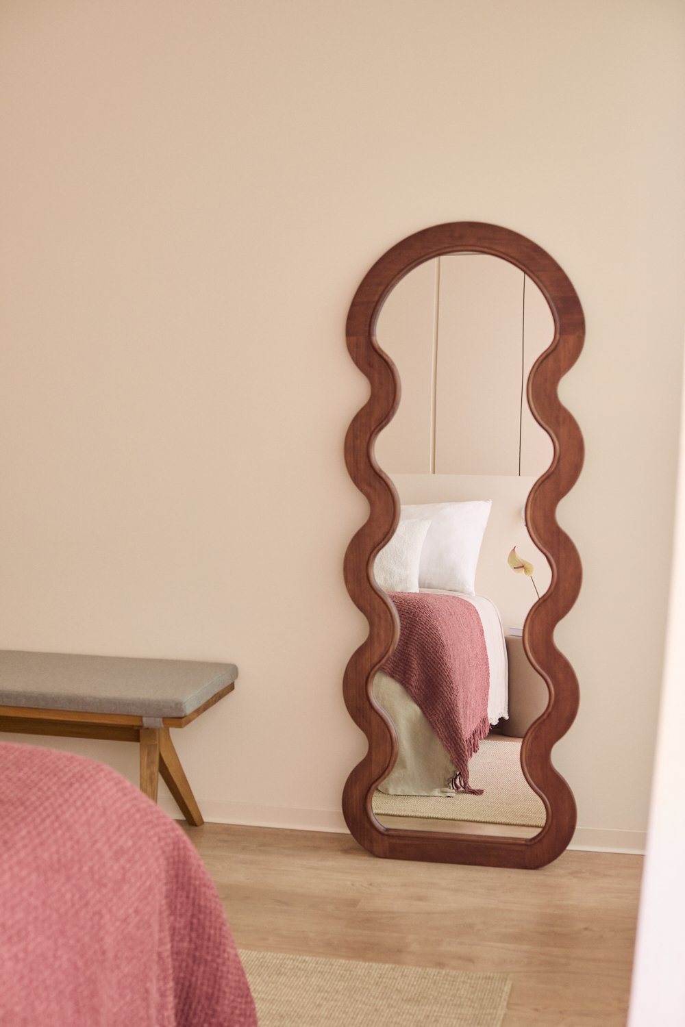 Wall mirror in pine wood (60x160 cm) Landoi, gallery image 1