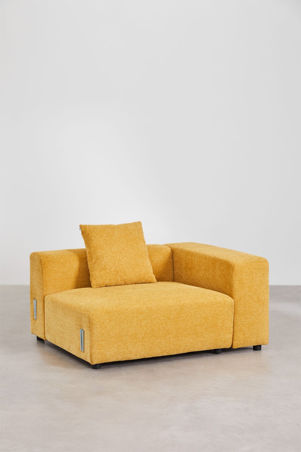 Right corner module (135x113 cm) with cushion for Bruna modular sofa, gallery image 1