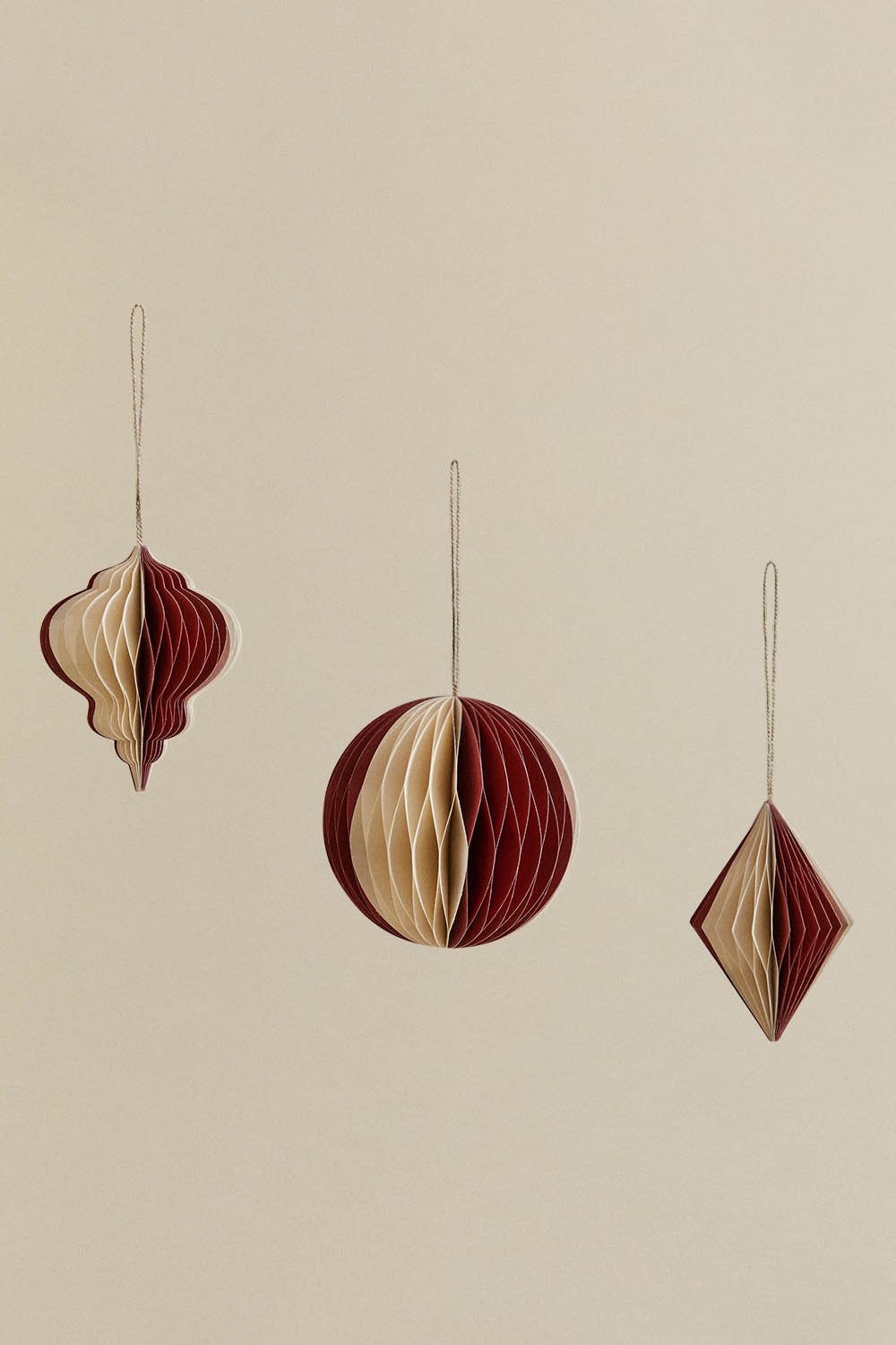 Set of 3 Doreimi paper Christmas decorations, gallery image 1