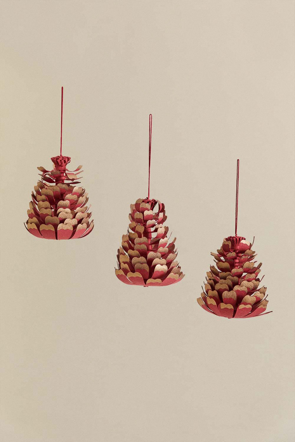 Pack of 3 Kiyoto paper Christmas decorations, gallery image 1