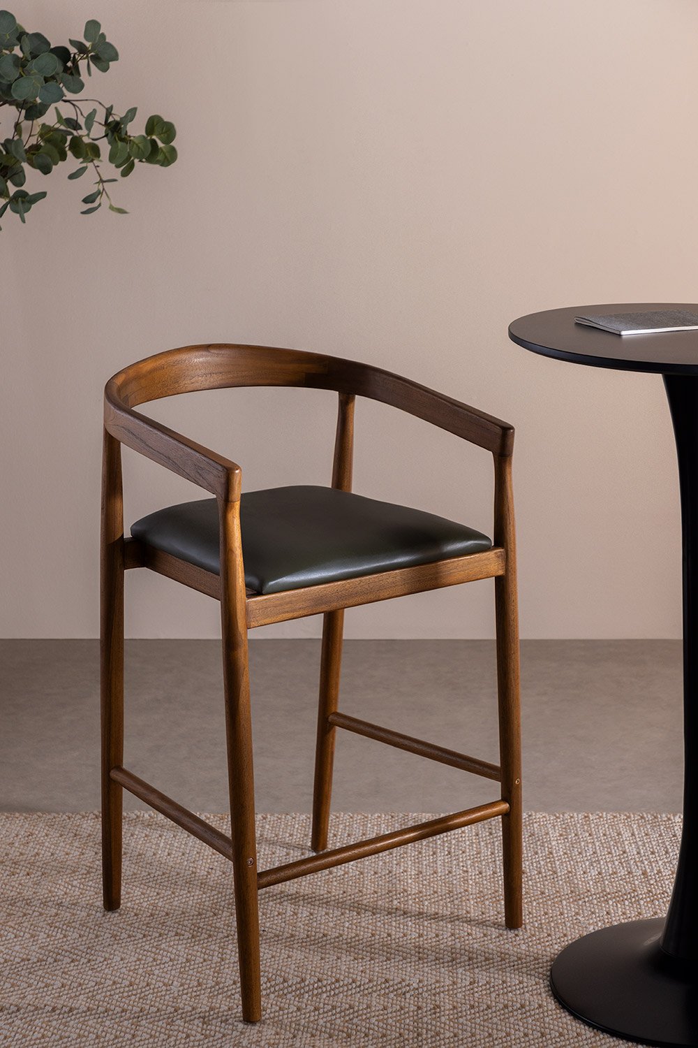 4-Pack high stools 70 cm in teak wood and army green leather Visby, gallery image 1