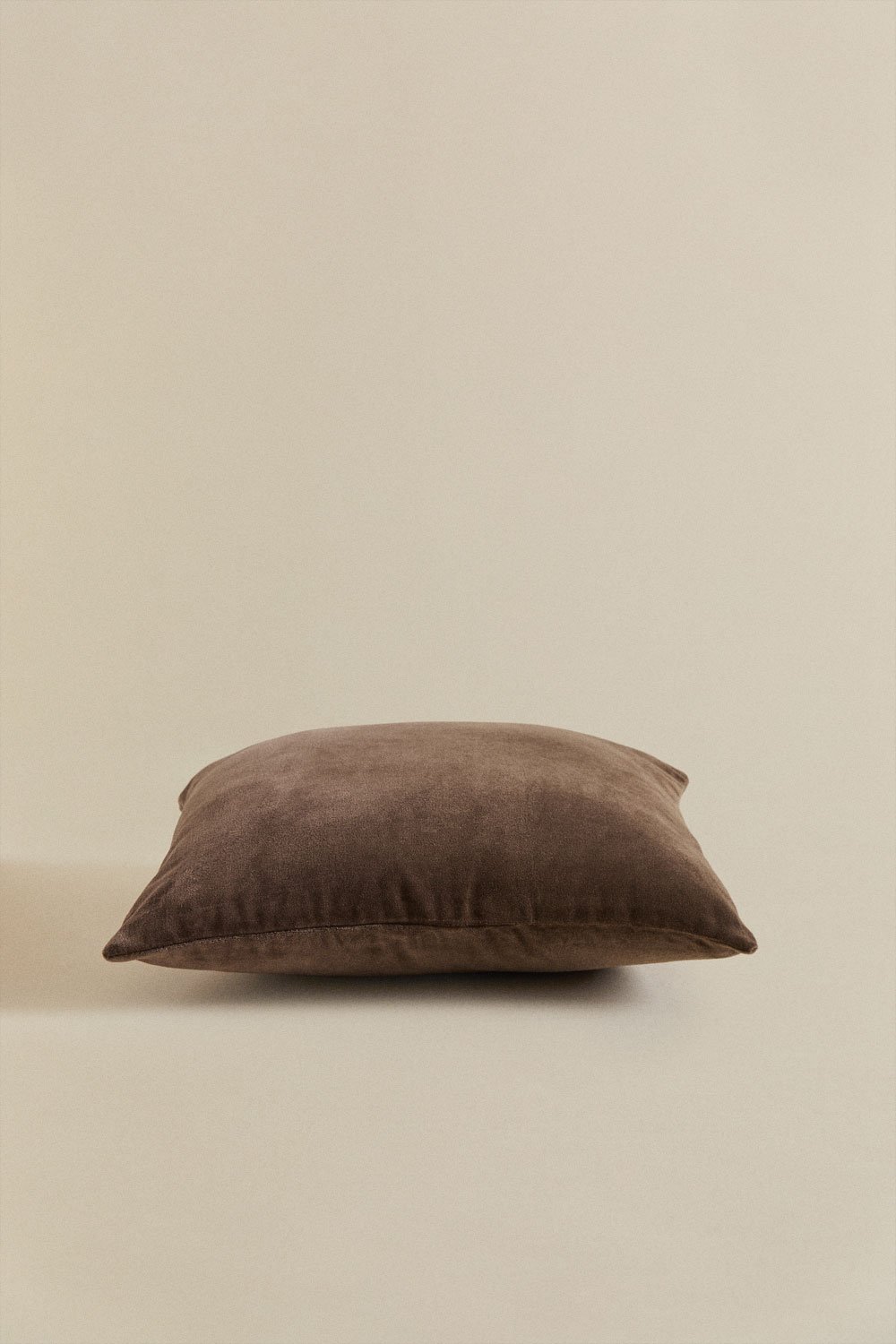 Enid square cotton velvet cushion (40x40 cm), gallery image 2