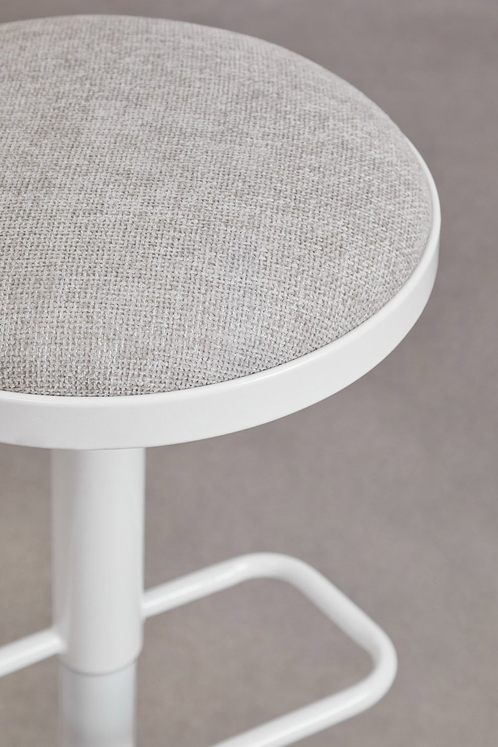 Pack of 4 adjustable high stools in metal and Igarasi fabric, gallery image 5