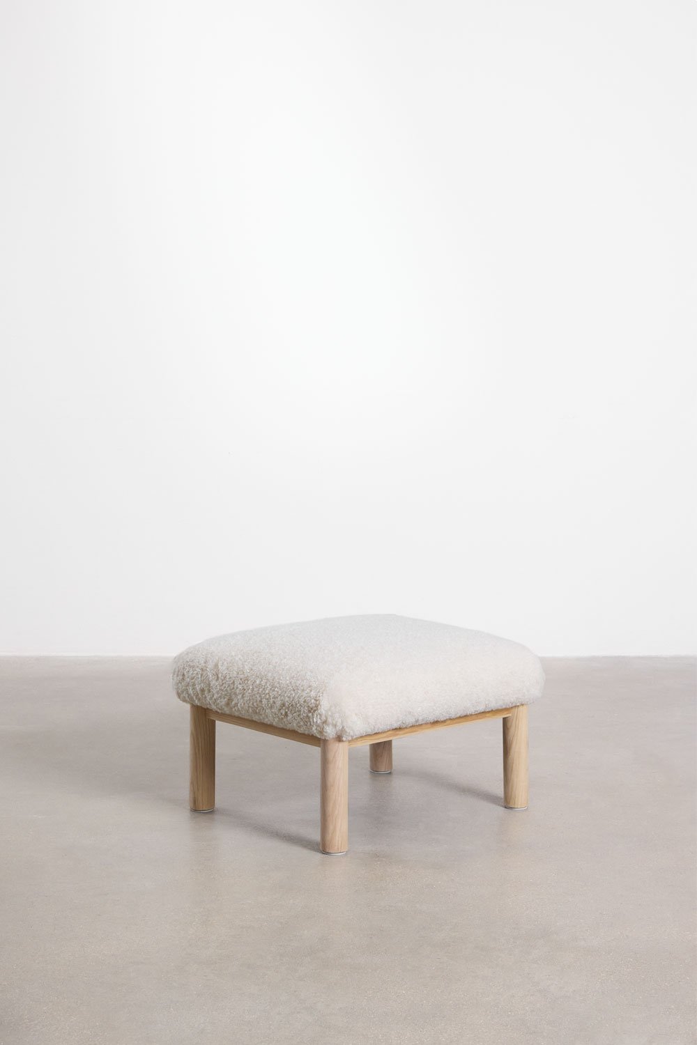 Footstool in sheepskin and Bernia ash wood, gallery image 1