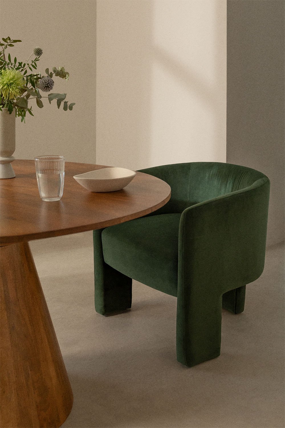 Xastru pack of 4 velvet dining chairs, gallery image 1
