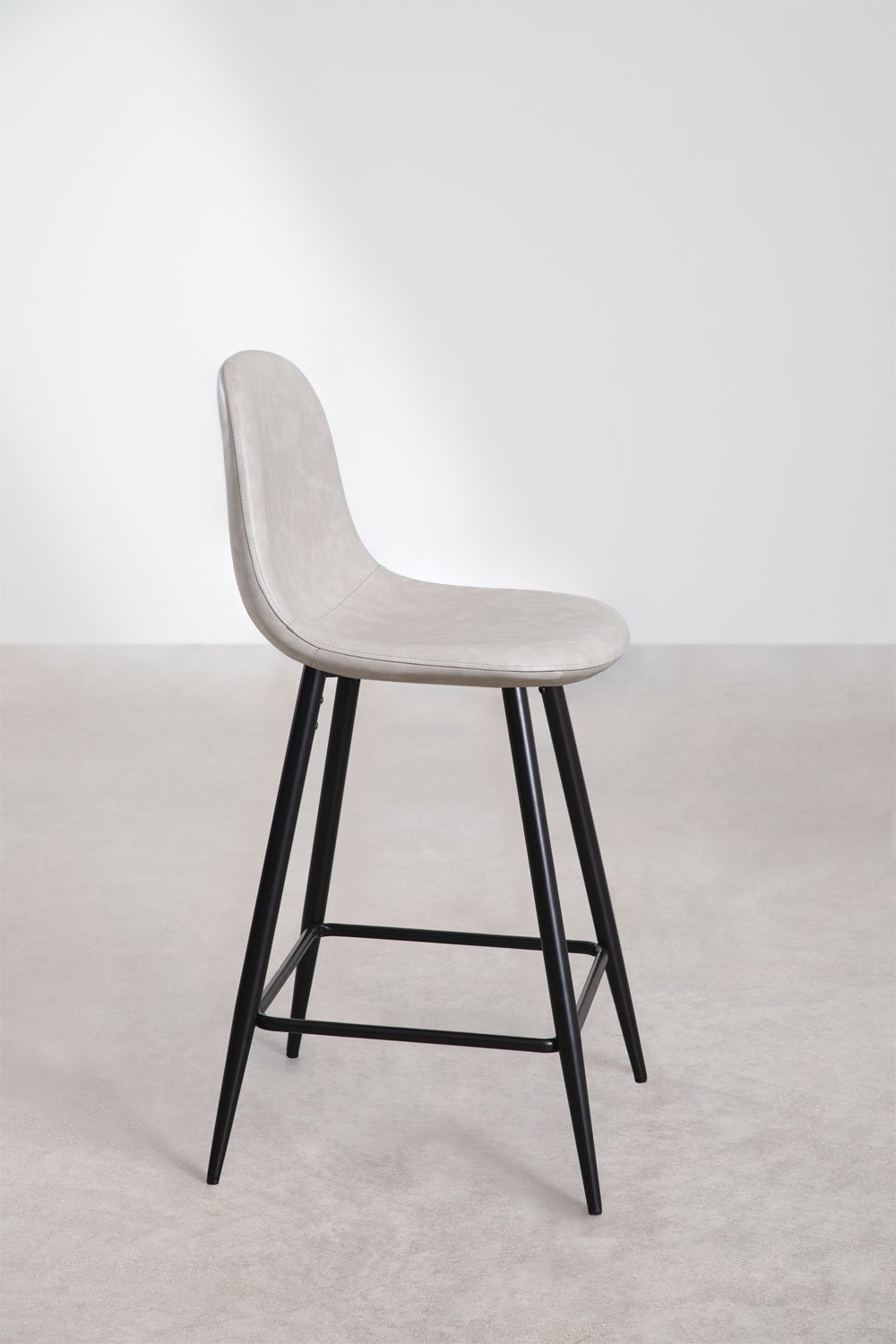 Pack of 4 Glamm faux leather high stools, gallery image 3