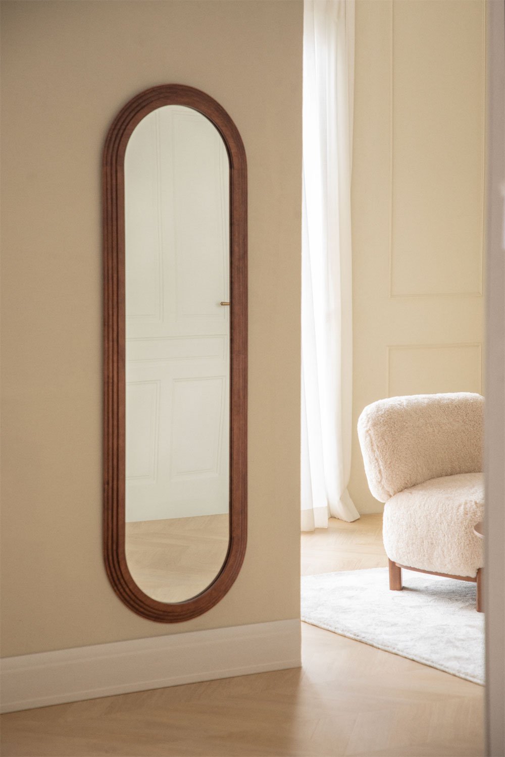 Oval wall mirror in oak wood (50x165 cm) Munar, gallery image 1