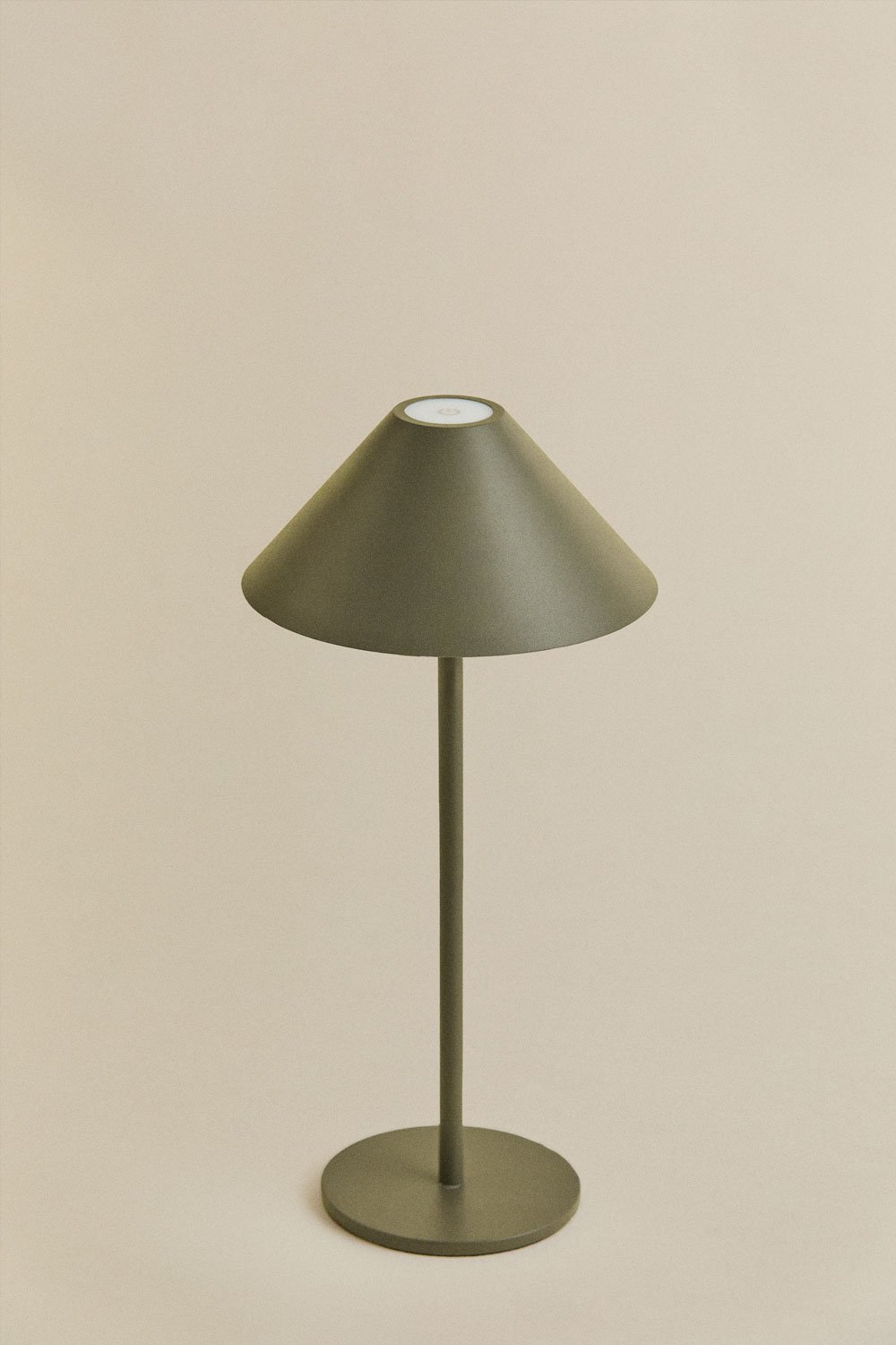 Nebida wireless LED iron table lamp, gallery image 2
