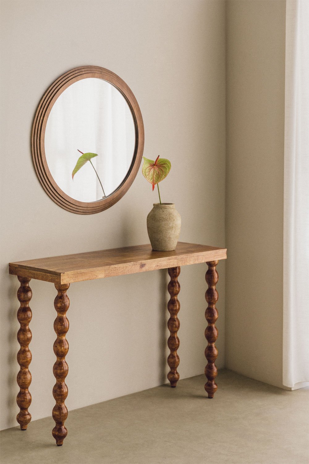 Mango wood console Tessaia, gallery image 1