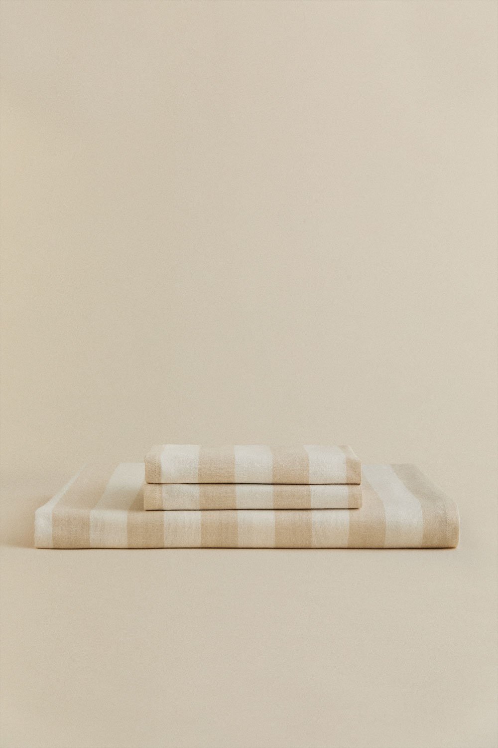 Set of 2 Efarin cotton napkins, gallery image 6