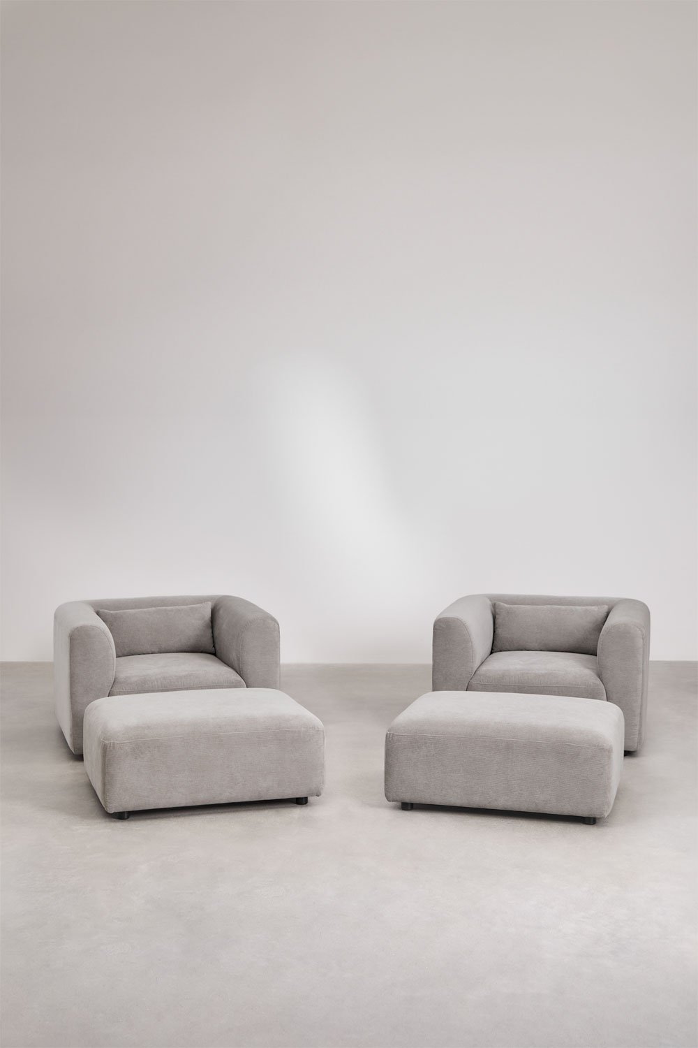 Living room set with 2 armchairs and 2 Fogler poufs, gallery image 1