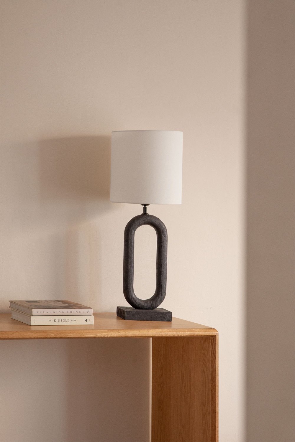 Ariadne table lamp in mango wood and linen, gallery image 1