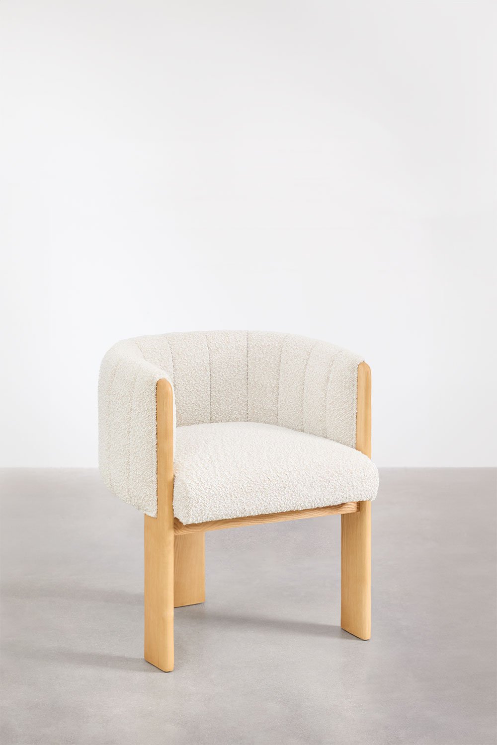 Pack of 2 armchairs in ash wood and bouclé fabric Leo, gallery image 1