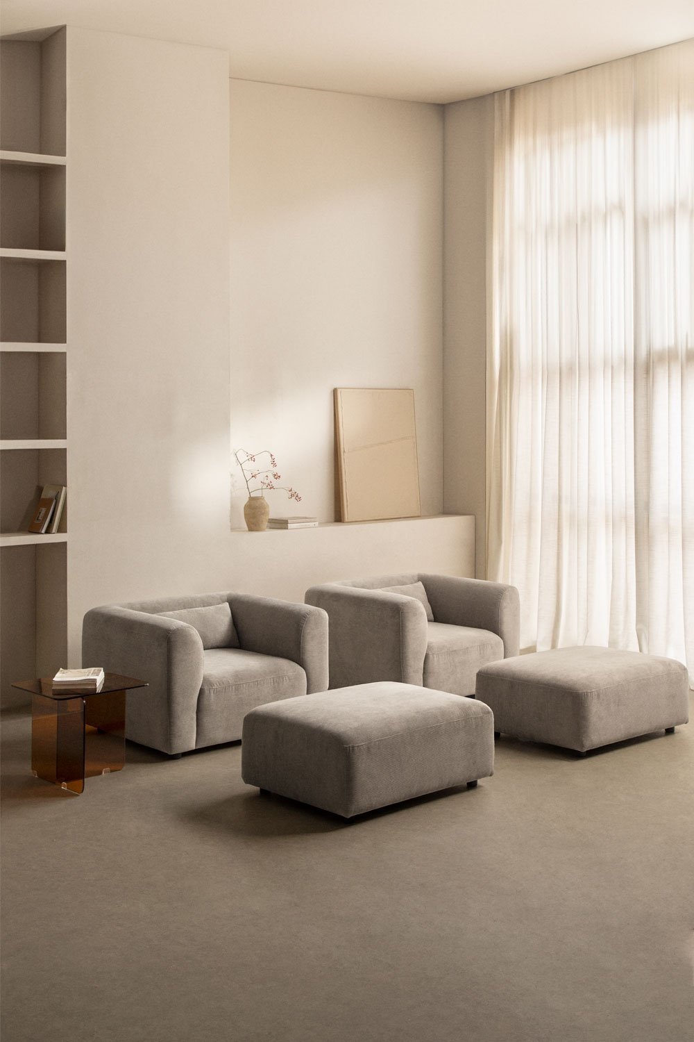 Living room set with 2 armchairs and 2 Fogler poufs, gallery image 1