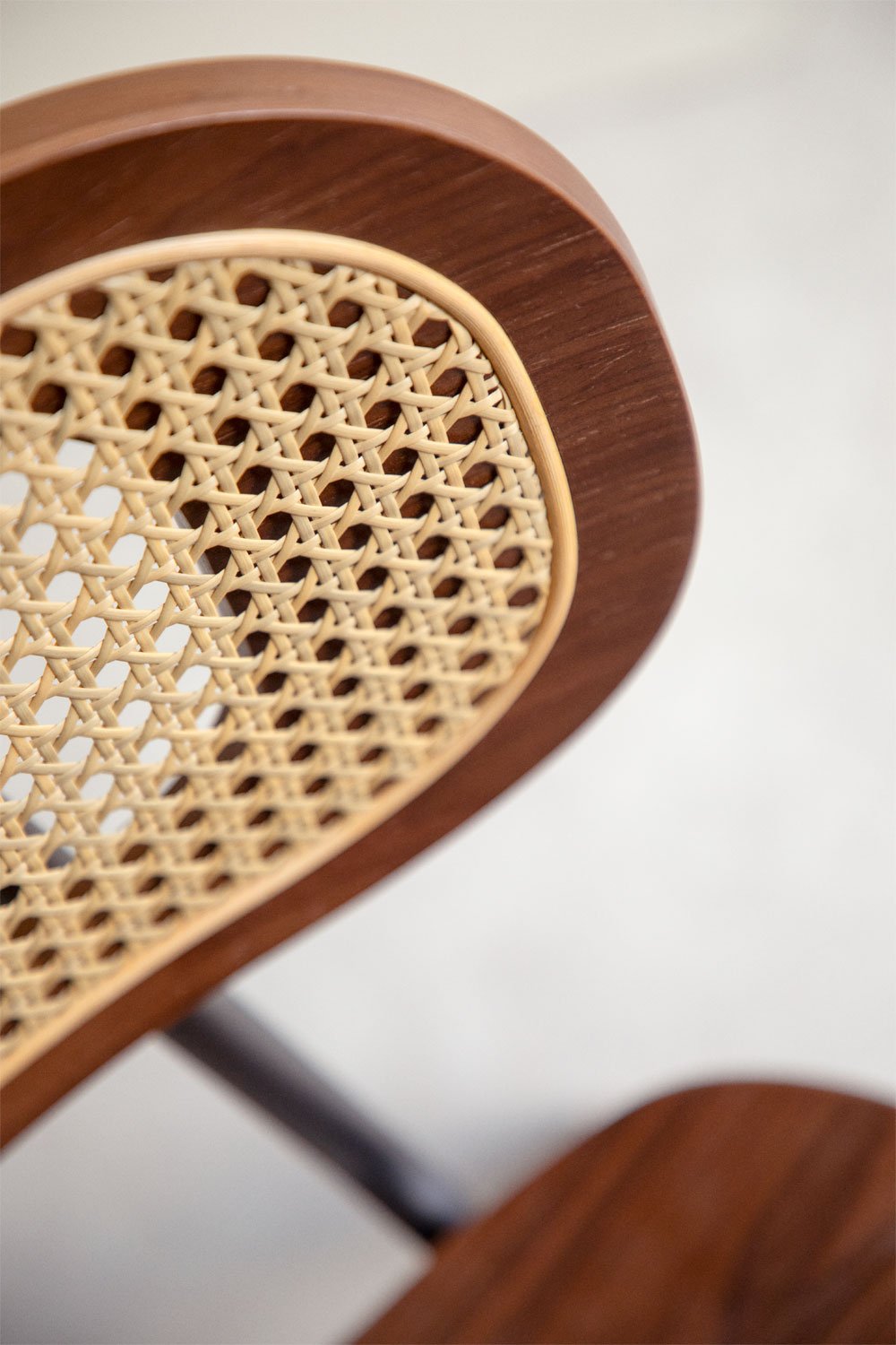 Kaylia dining chair in wood and rattan, gallery image 2