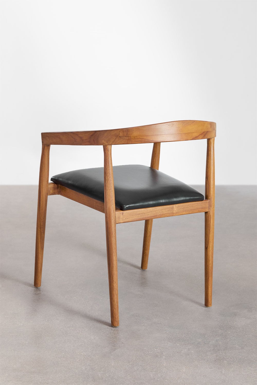 Pack of 2 dining chairs in teak wood and Visby leather, gallery image 4