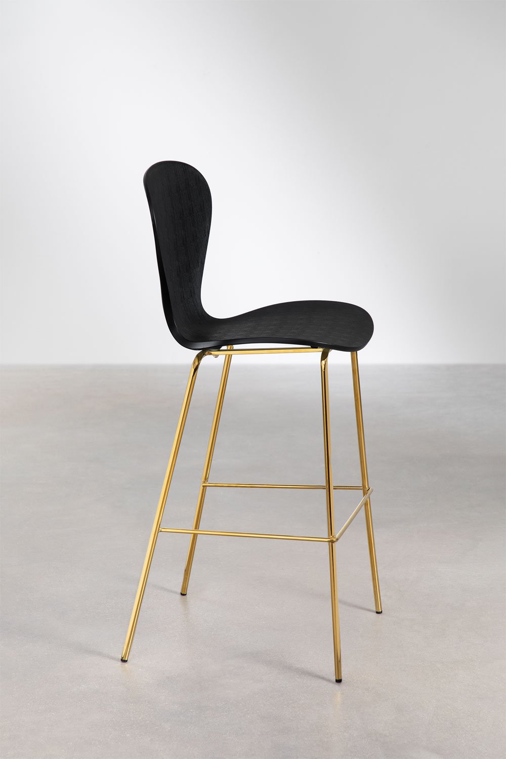 Pack of 2 Uit high stools, gallery image 2