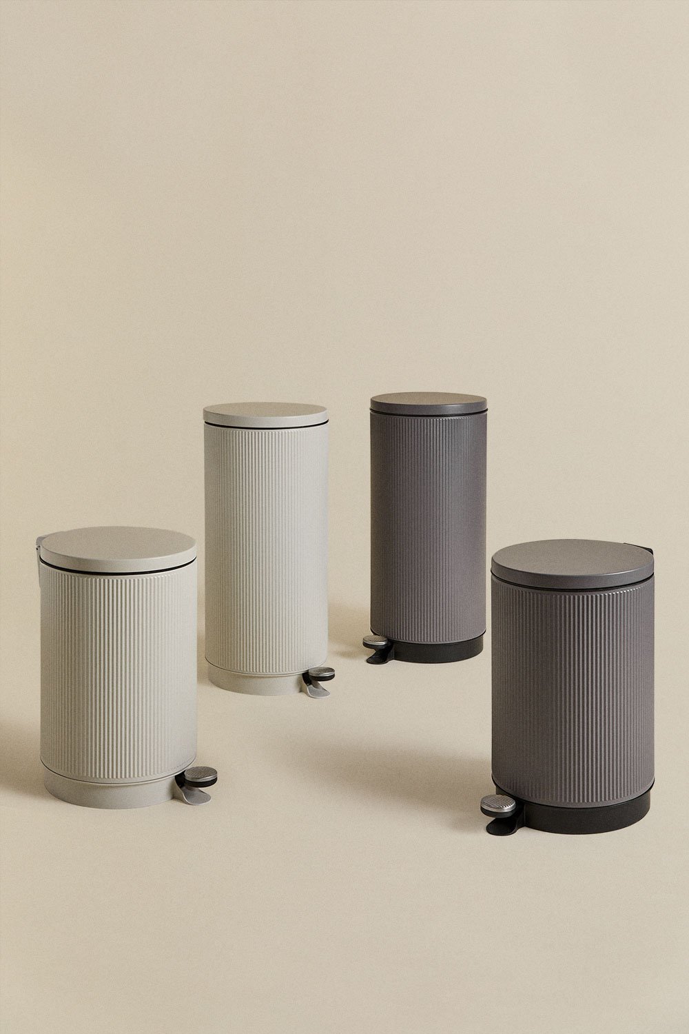 Wastebasket with lid discount