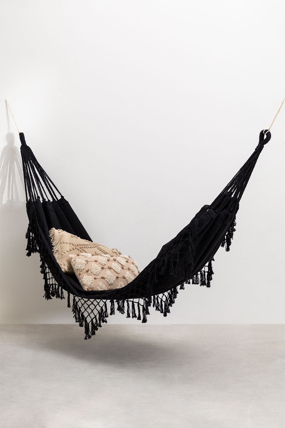 Pack of 2 Kotga garden hammocks, gallery image 2