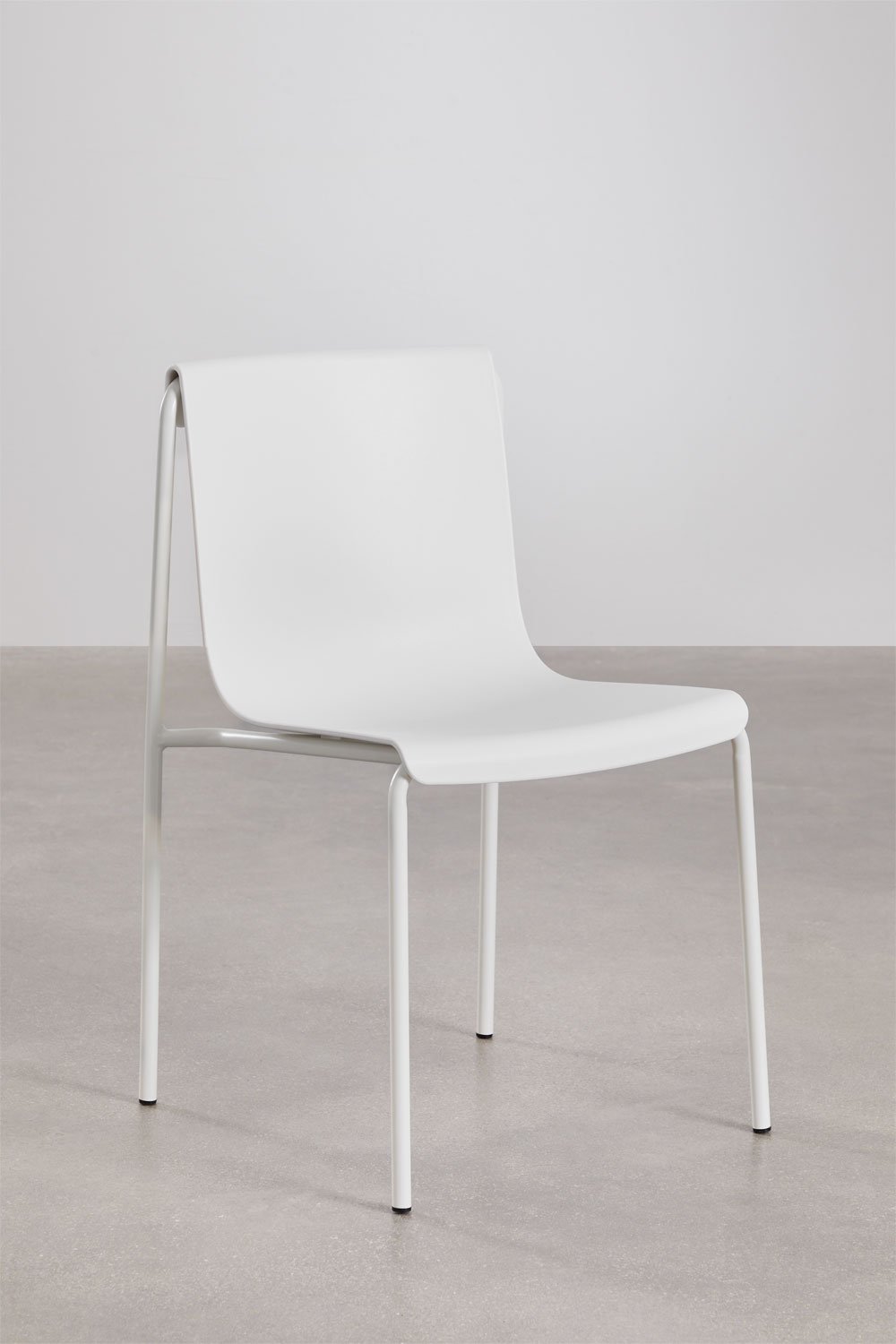 Pack of 2 Ismene polypropylene dining chairs, gallery image 3