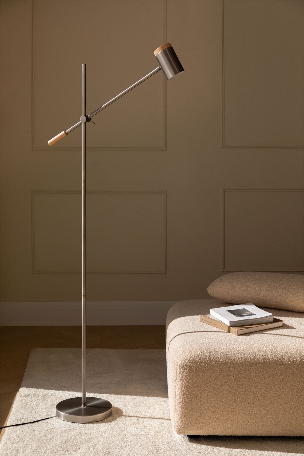 Adjustable floor lamp in iron Amaranto, gallery image 1