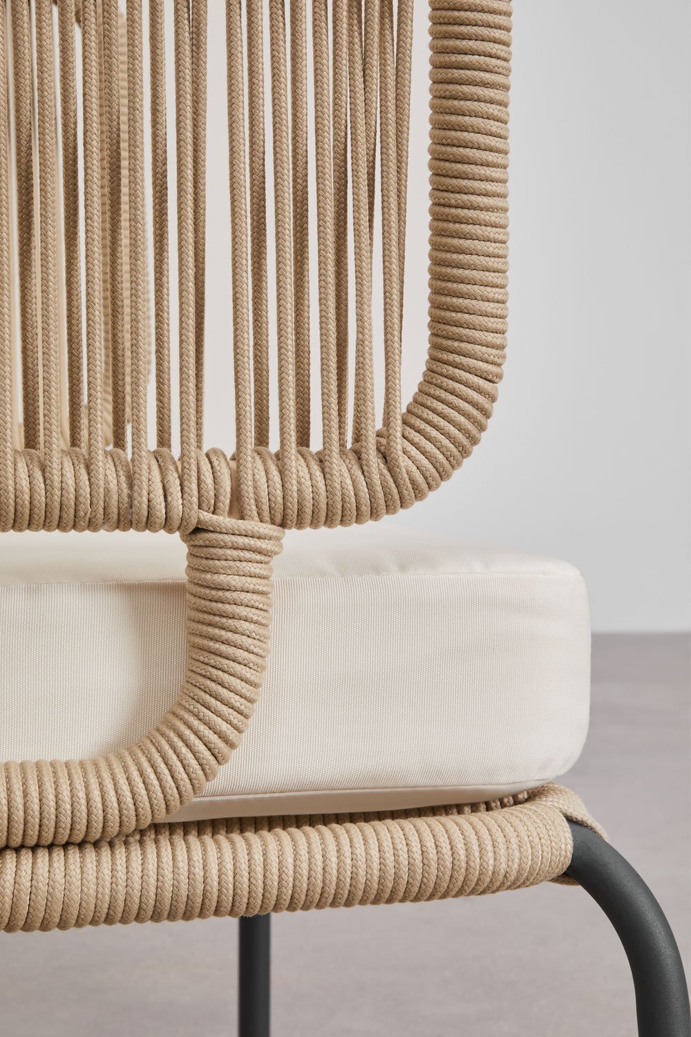 Pack of 2 Calipso garden armchairs in iron and braided rope, gallery image 6