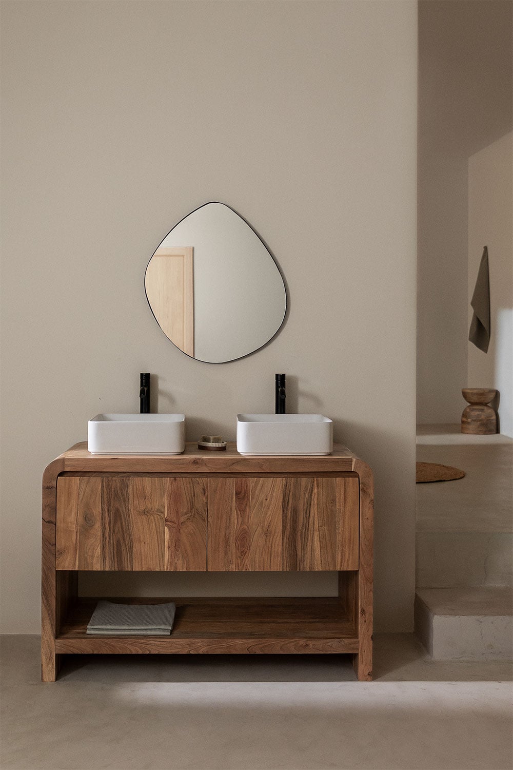 Vacry wooden bathroom furniture set, gallery image 1