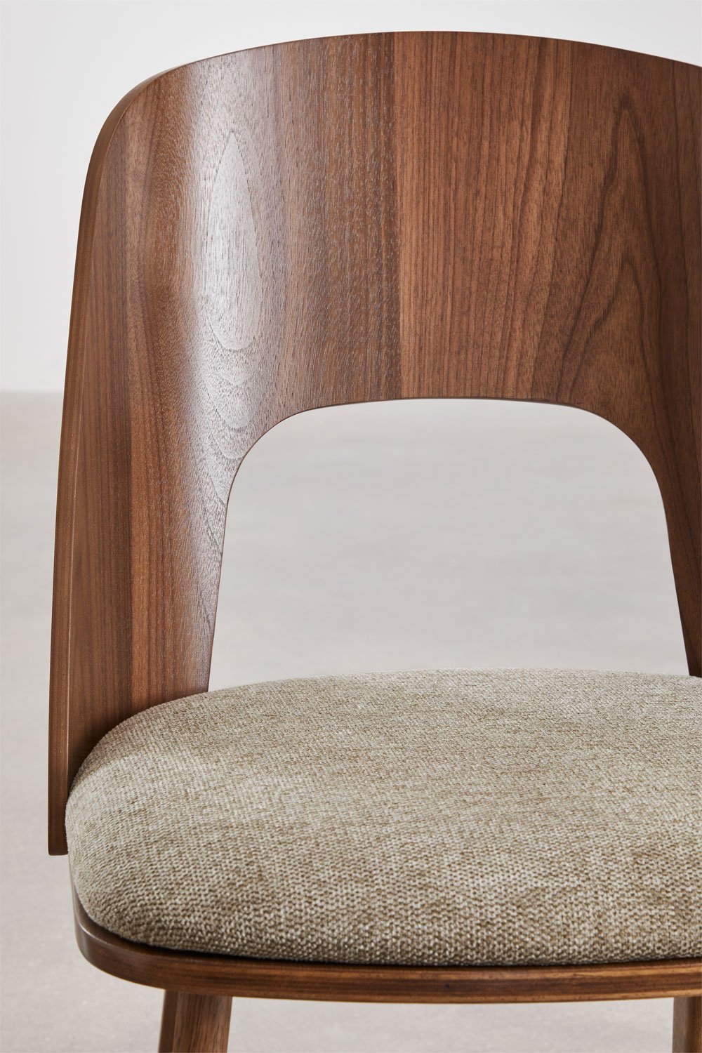 Dining chair in wood and upholstered Juna, gallery image 6