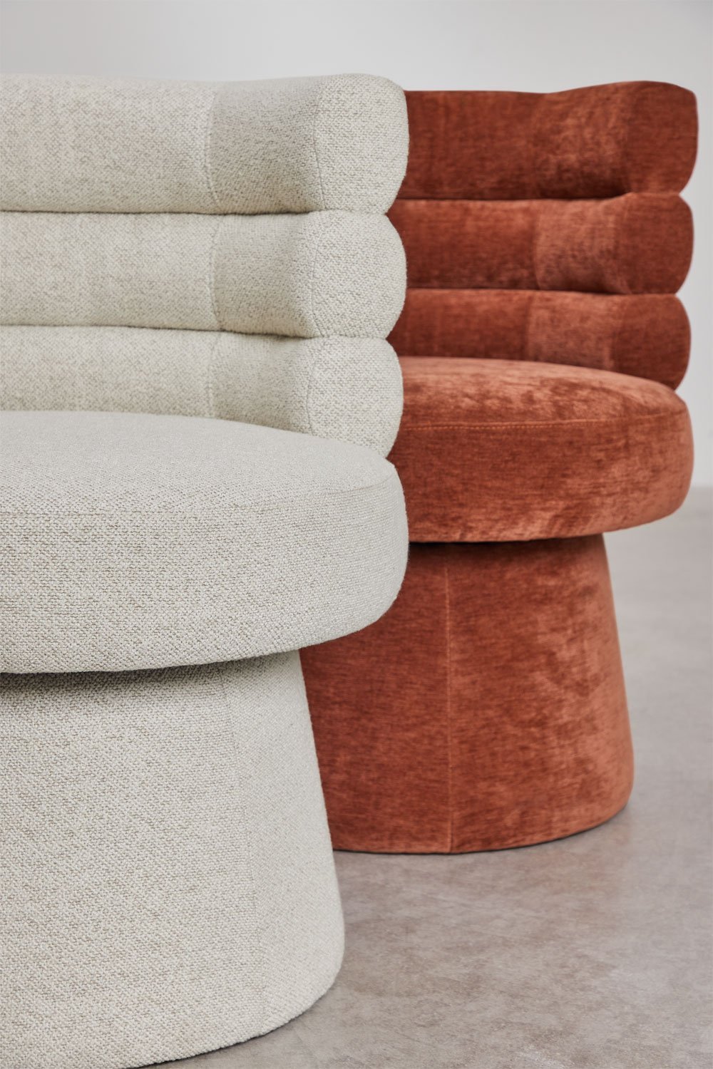 Pack of 4 Protea upholstered swivel dining chairs, gallery image 11