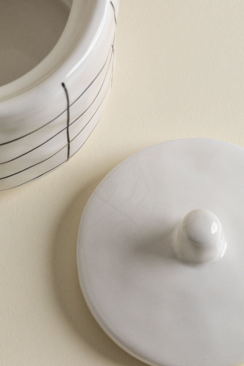 Yolven stoneware bathroom set, gallery image 3