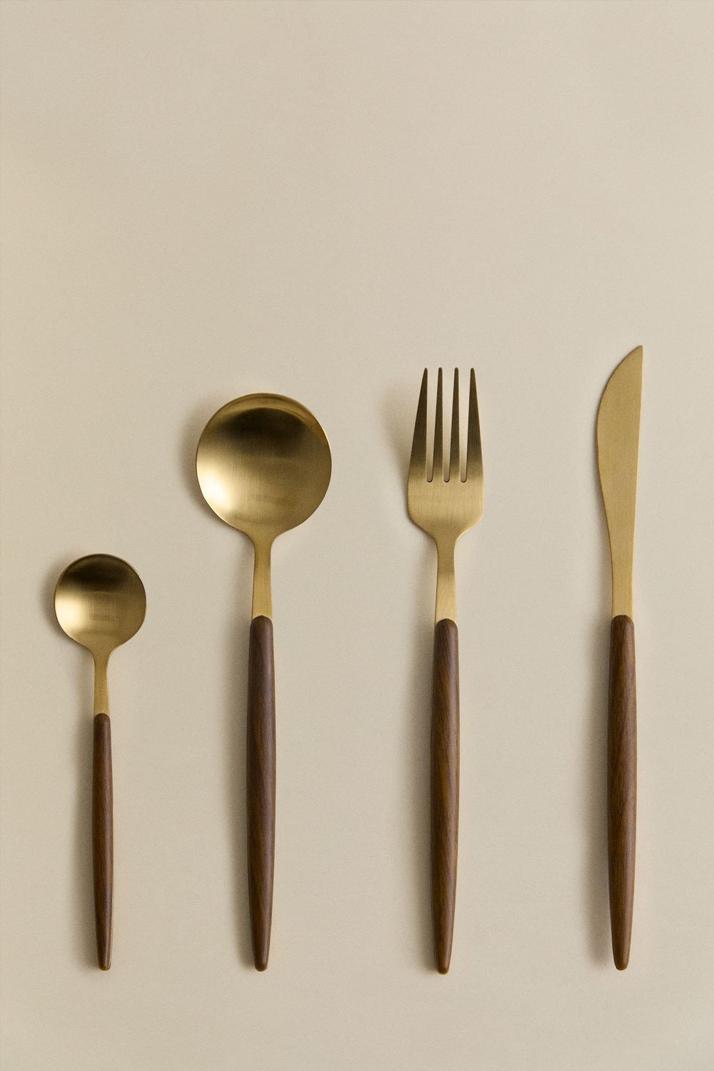 16-piece stainless steel cutlery set with wood-effect handle Monovar, gallery image 3