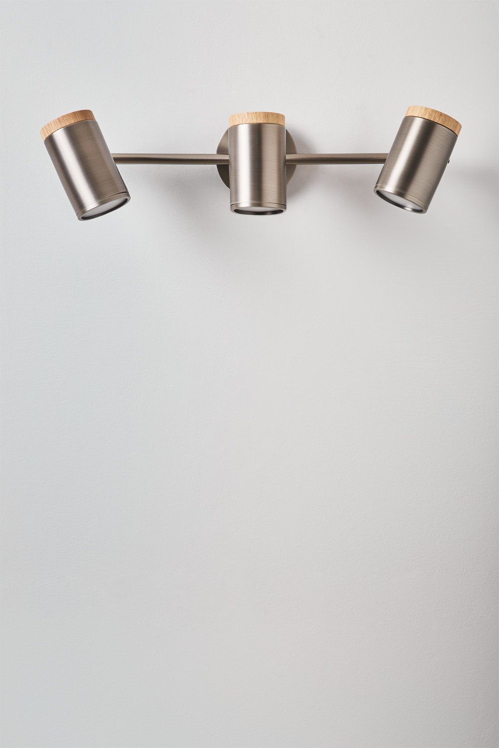 Amaranto 3-point wall lamp, gallery image 1