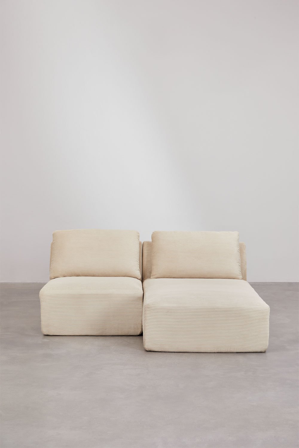 Vacuum-packed 2-piece right chaise longue modular sofa in velvet Temple, gallery image 6