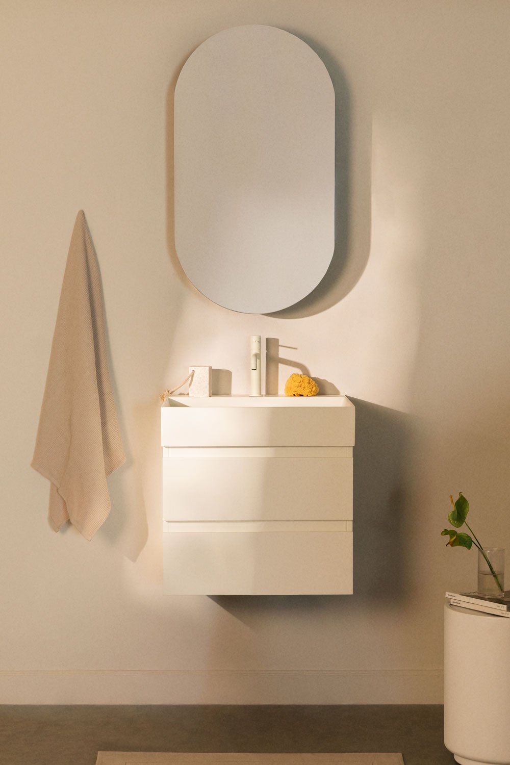 Bathroom furniture set in wood and ash veneer with integrated Ona washbasin, gallery image 1