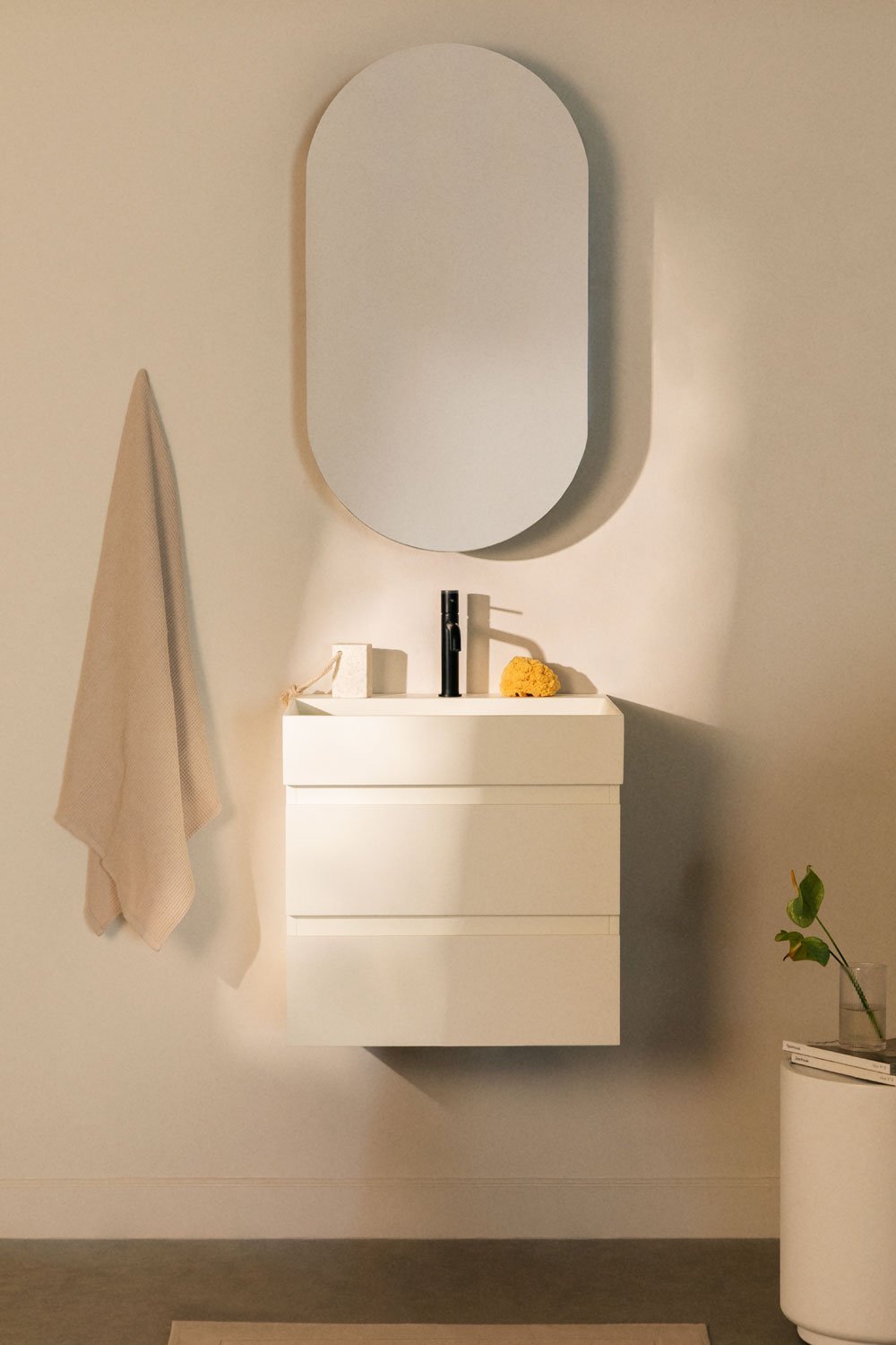 Bathroom furniture set in wood and ash veneer with integrated Ona washbasin, gallery image 1