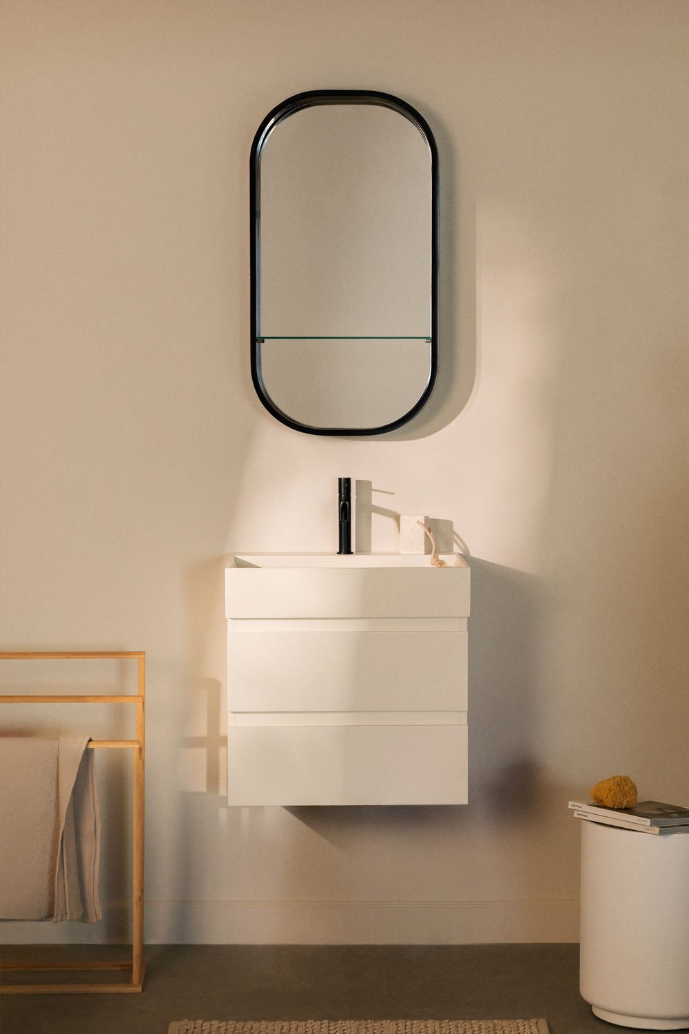 Bathroom furniture set in wood and ash veneer with integrated Ona washbasin, gallery image 1