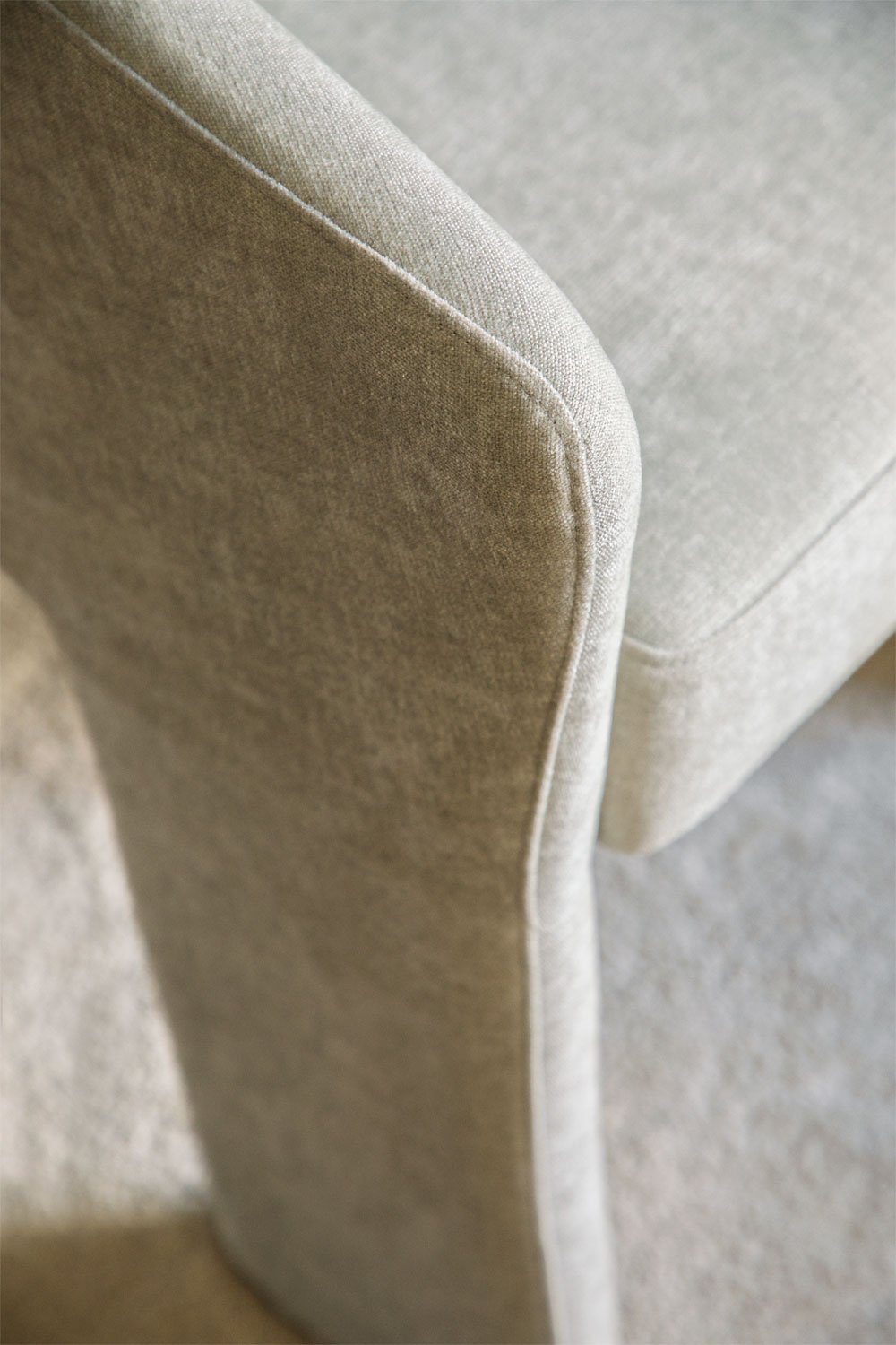 Upholstered Armchair Jimena, gallery image 2