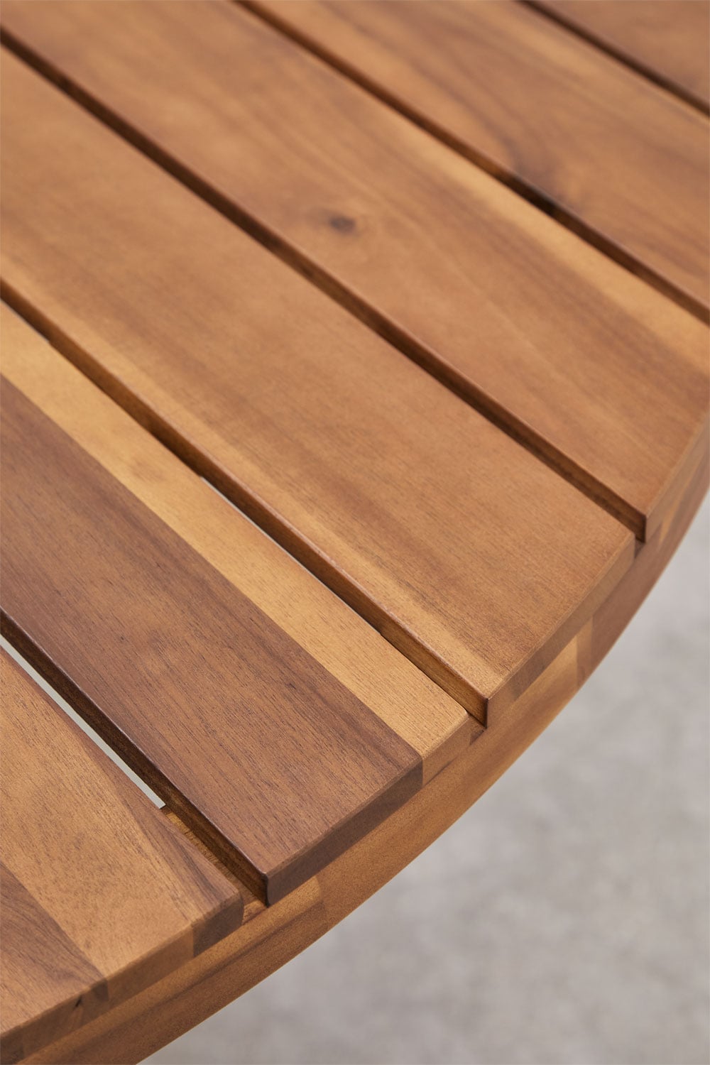 Naele round wooden garden table, gallery image 5