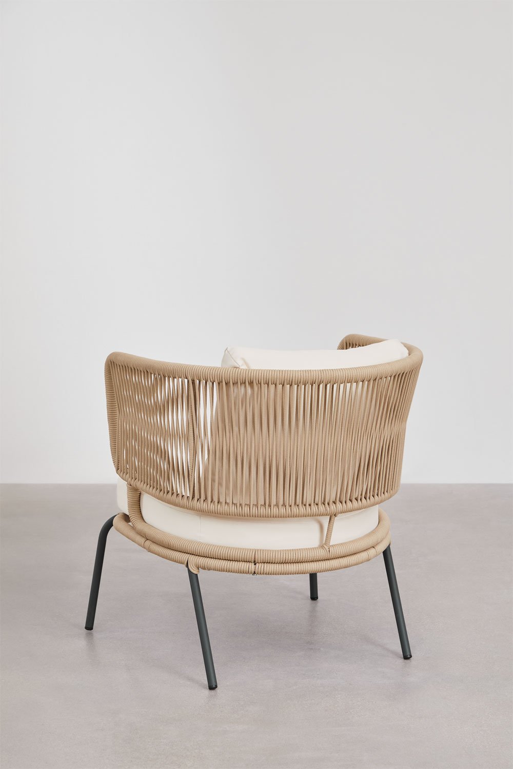 Calypso armchair in iron and braided rope, gallery image 3