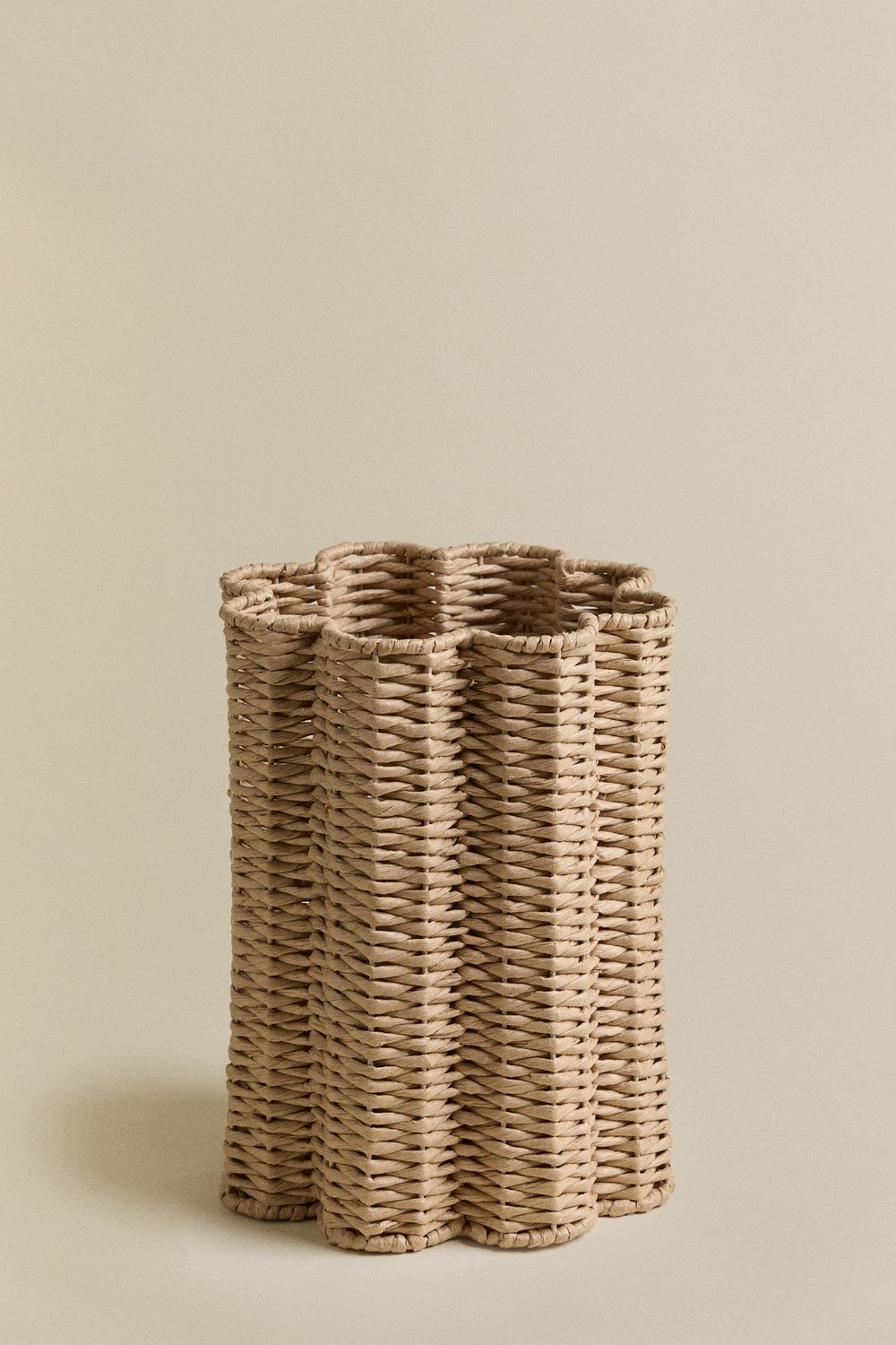 Tadinov braided rope and metal basket, gallery image 2