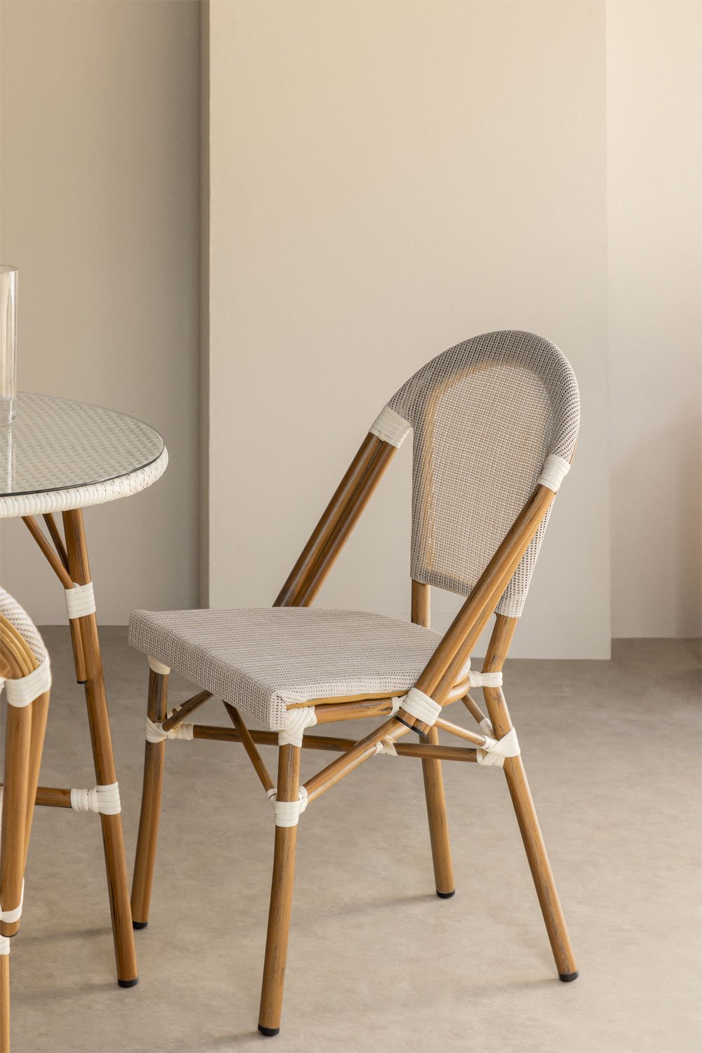 Brielle Bistro stackable dining chair in textilene and aluminium, gallery image 1