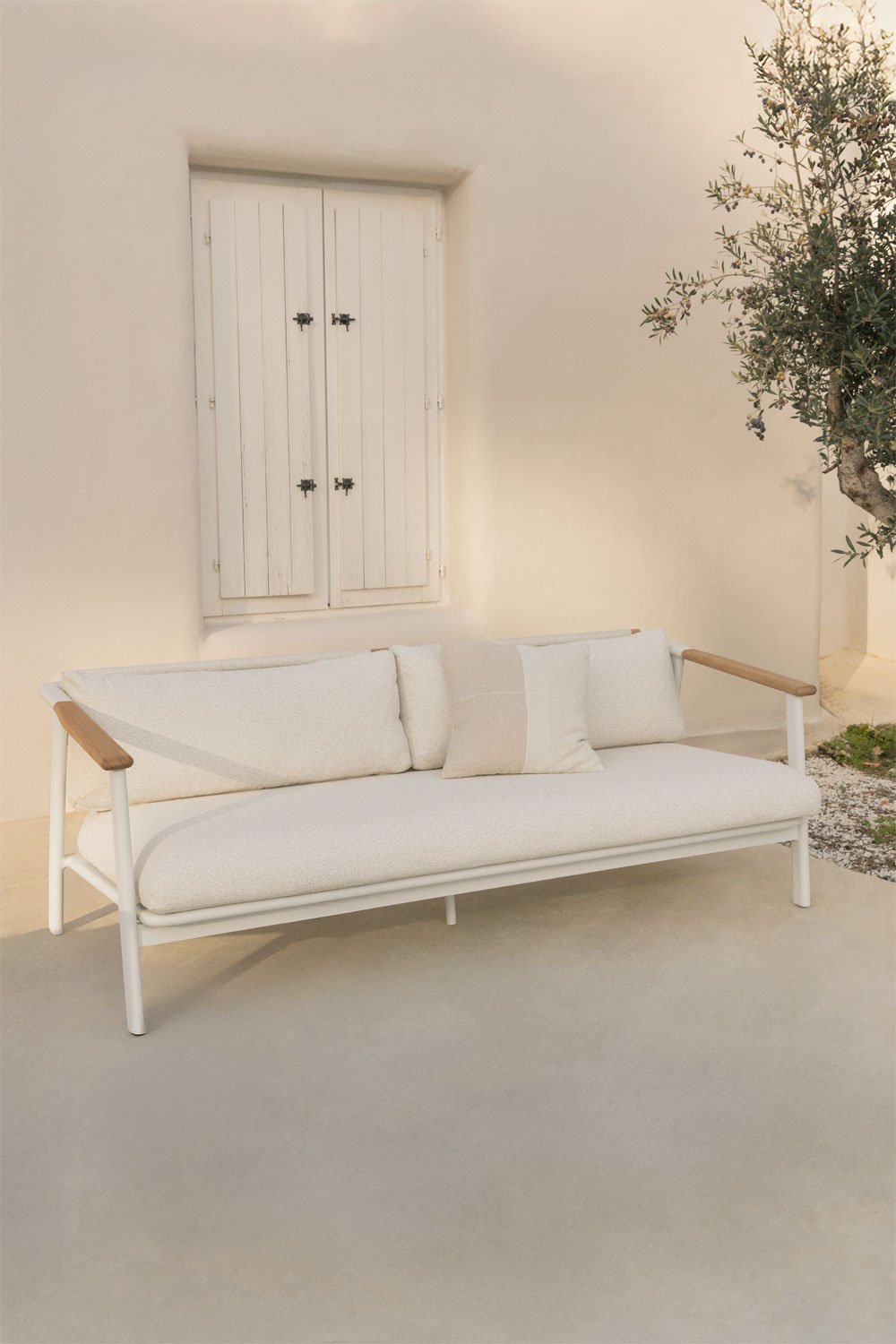 Yervin 2-seater garden sofa in aluminium and bouclé fabric, gallery image 1