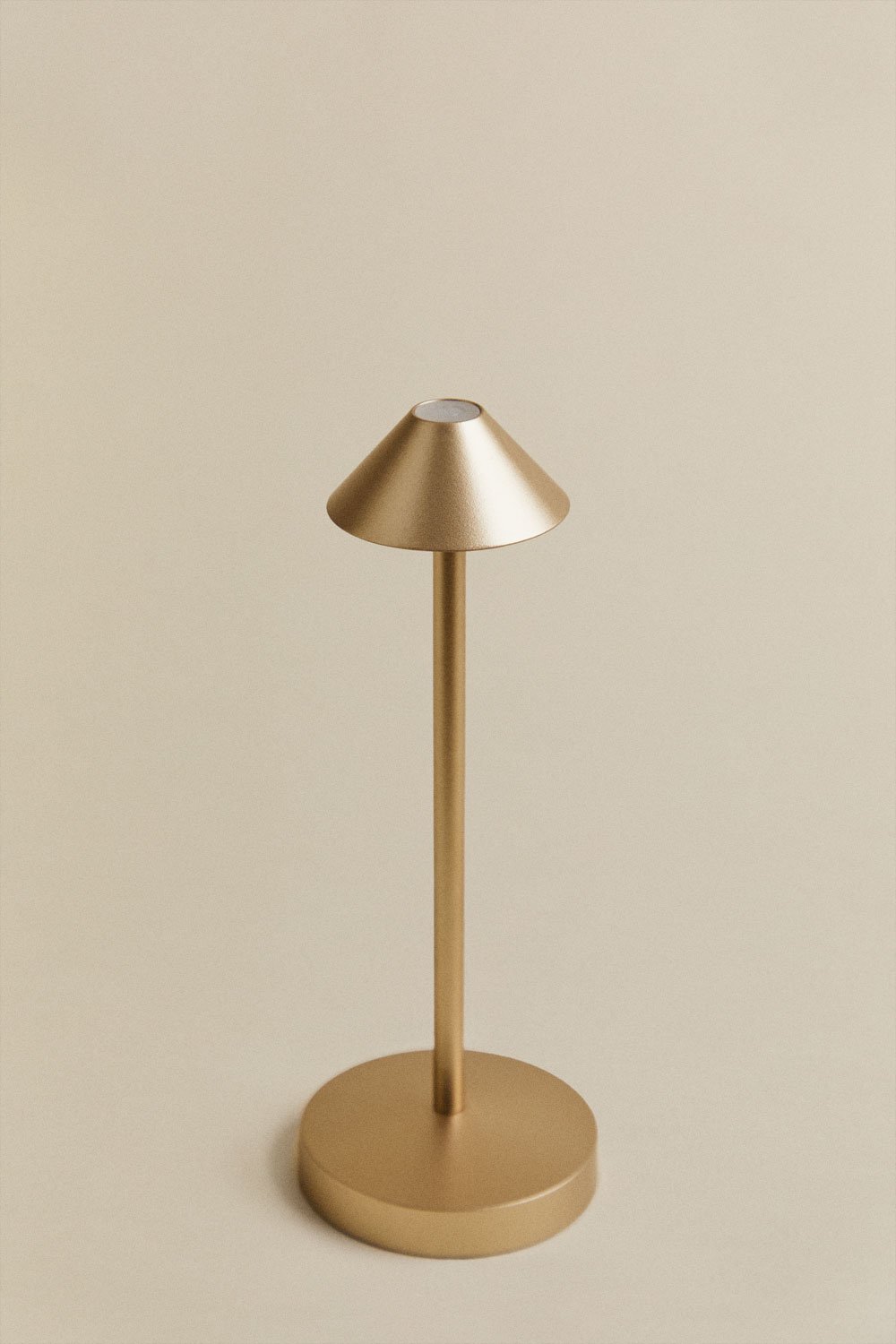 Emilija wireless LED outdoor iron table lamp, gallery image 3
