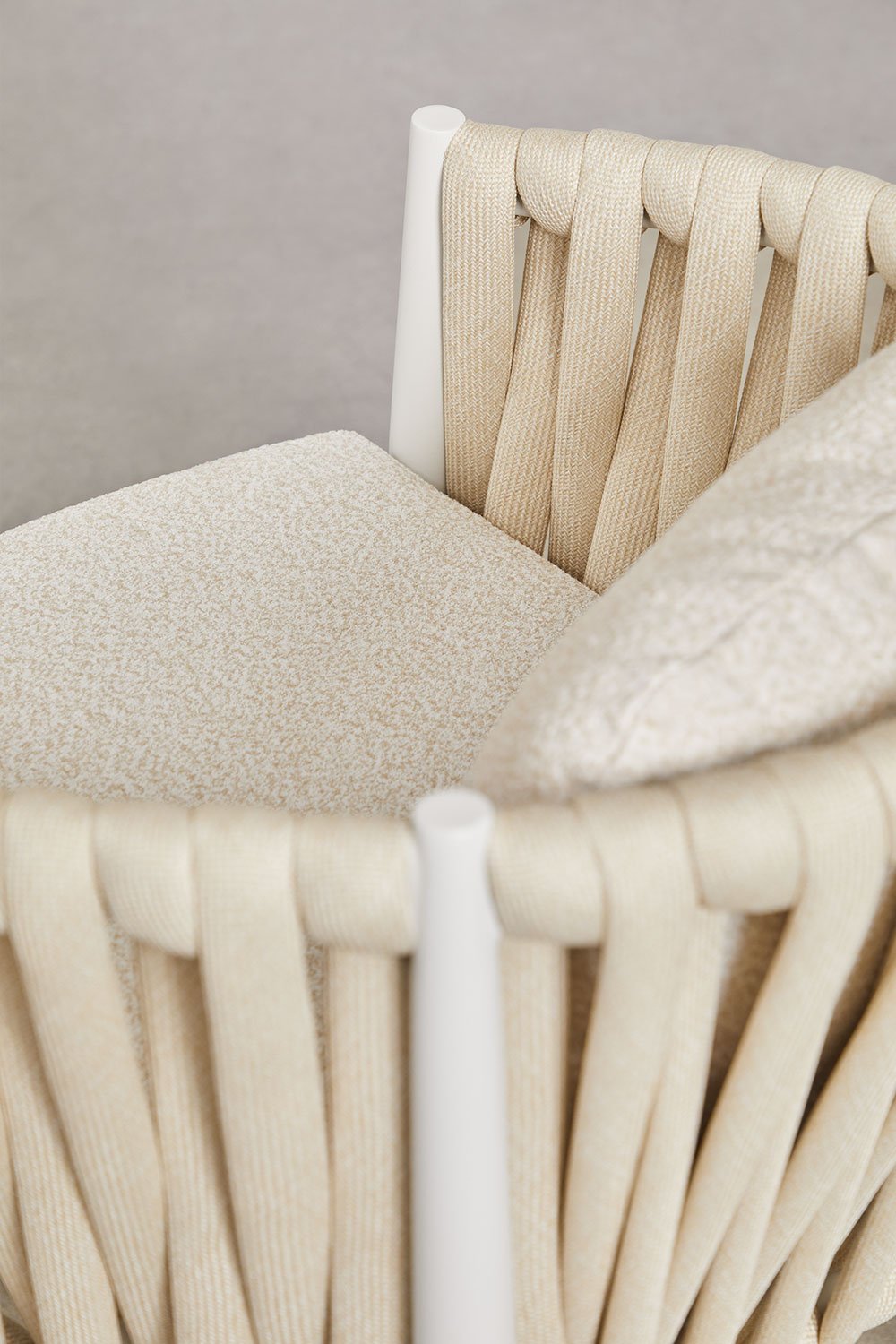 Pack of 2 dining chairs with armrests in aluminium and Sereilen bouclé fabric, gallery image 4