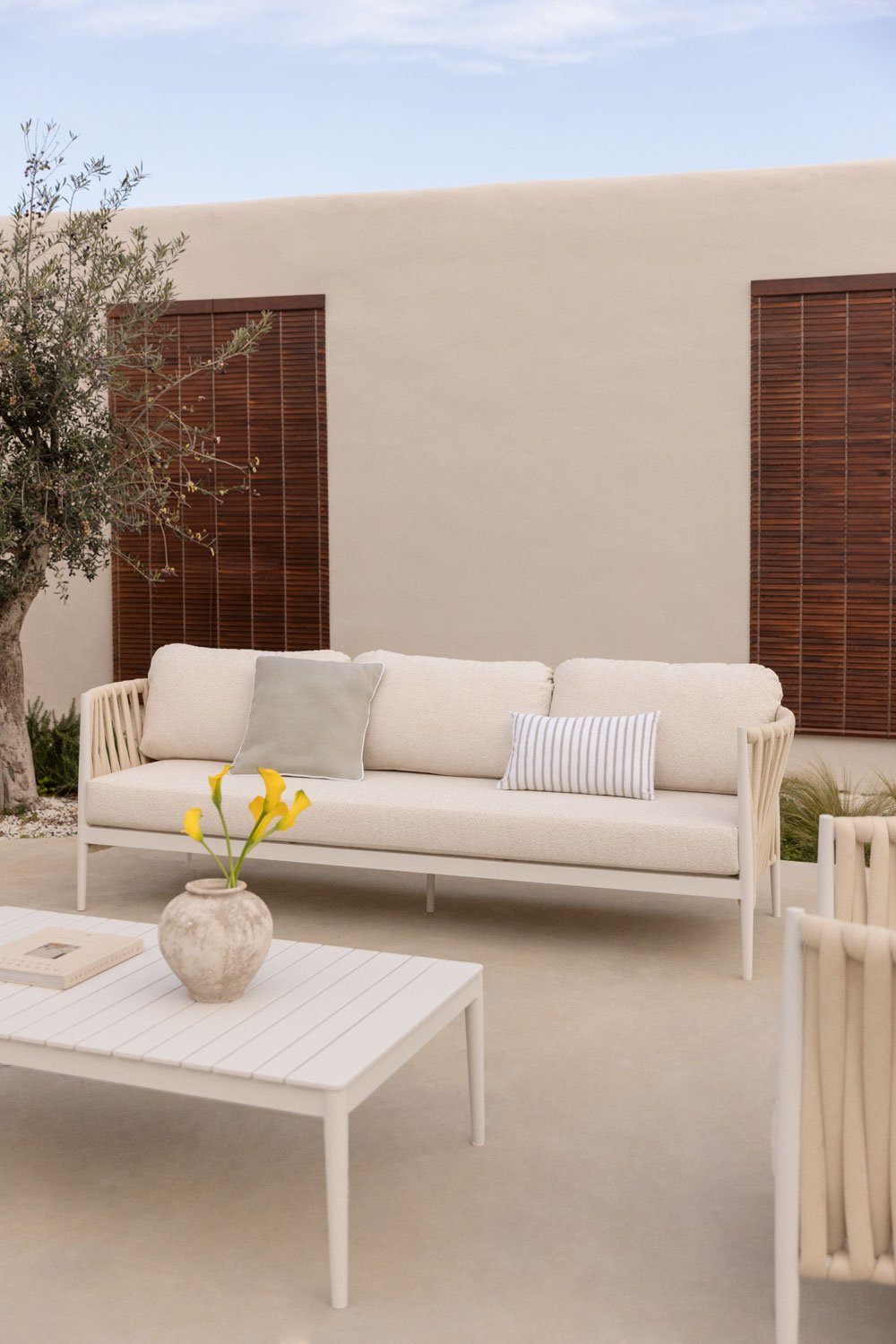 3-seater garden sofa in aluminium and Sereilen bouclé fabric, gallery image 1