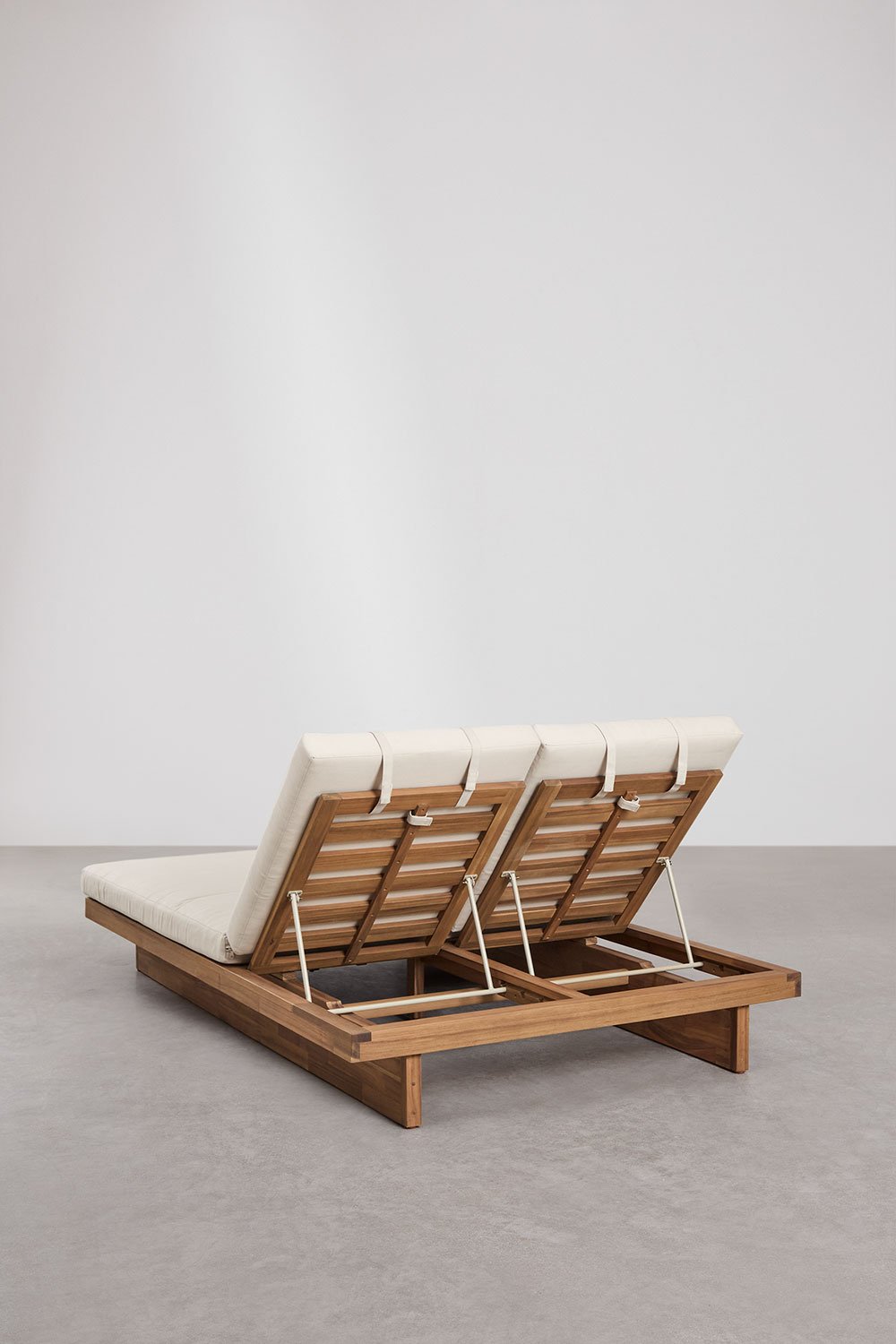 Double reclining lounger in acacia wood with Dailin cushion, gallery image 6
