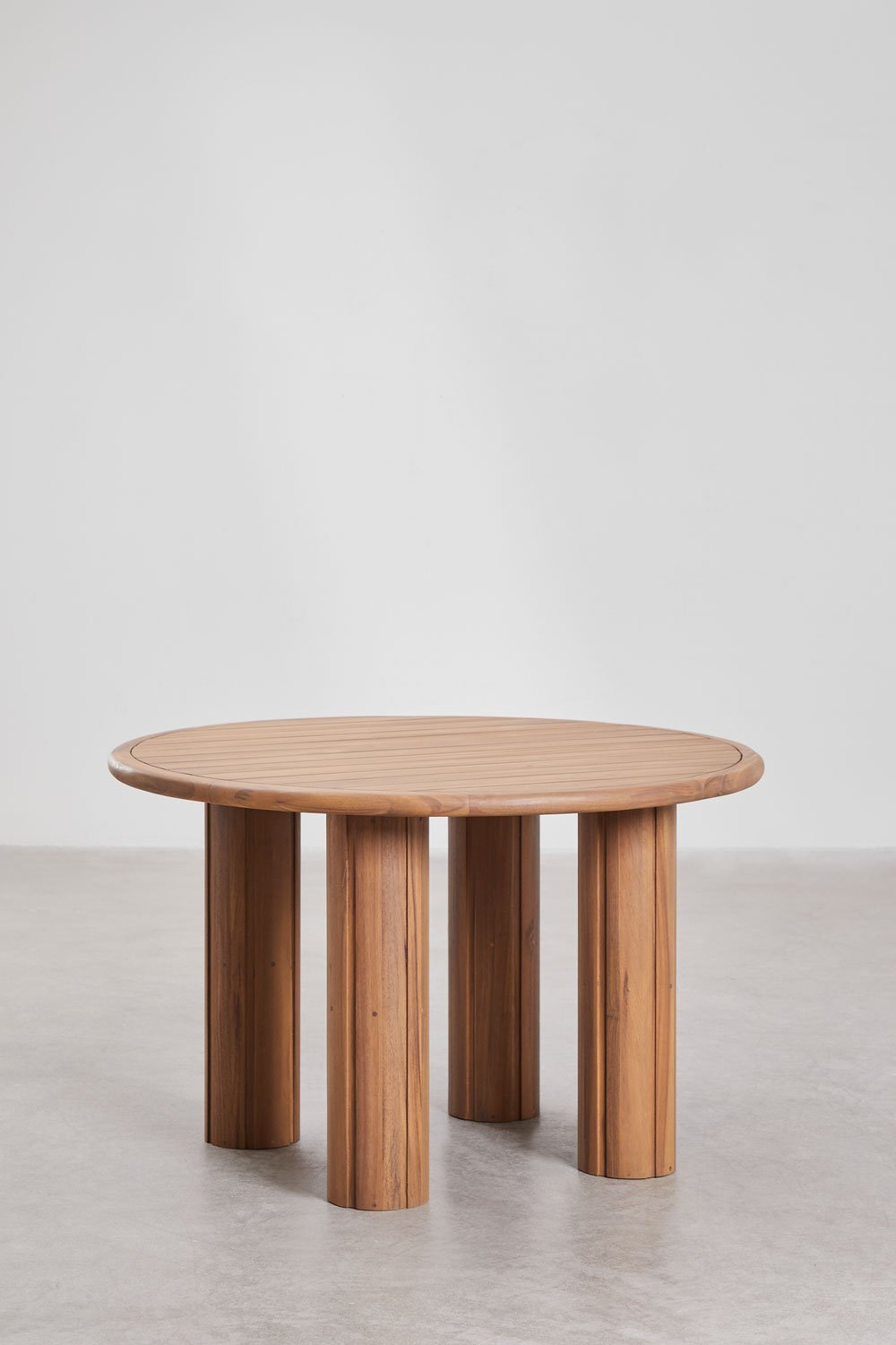 Set of round table Ø120 cm in Danara acacia wood and 6 garden chairs with armrests in Elmina acacia wood, gallery image 2