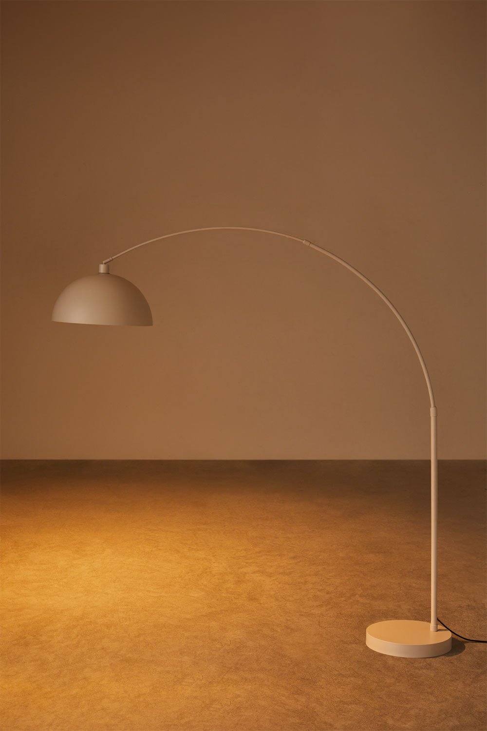 Diala iron floor lamp, gallery image 2